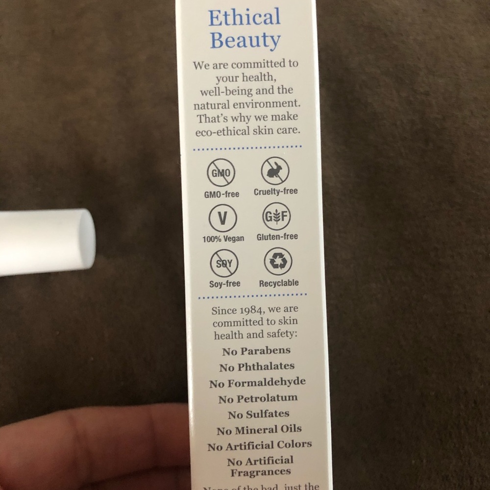Derm-E Hydrating Eye Cream NEW - Picture 5 of 5